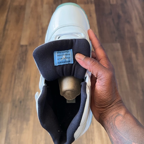 Jordan Columbia 11s (2014) - Picture 5 of 6